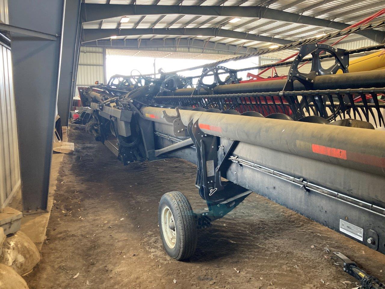 2019 MacDon FD145 Header Combine