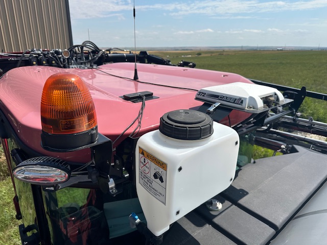 2016 Miller Nitro 6500 Sprayer/High Clearance