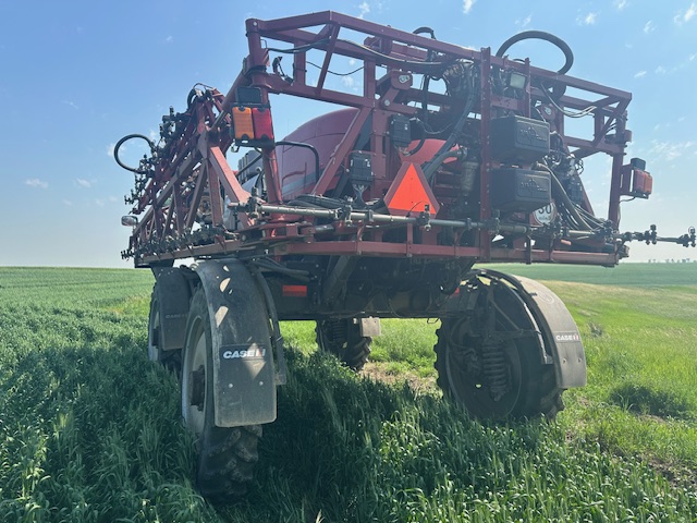 2016 Case IH PAT4430 Sprayer/High Clearance