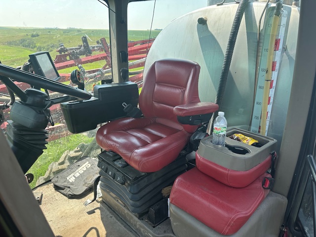 2016 Case IH PAT4430 Sprayer/High Clearance