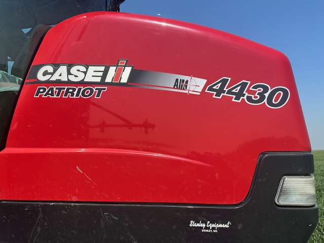 2016 Case IH PAT4430 Sprayer/High Clearance