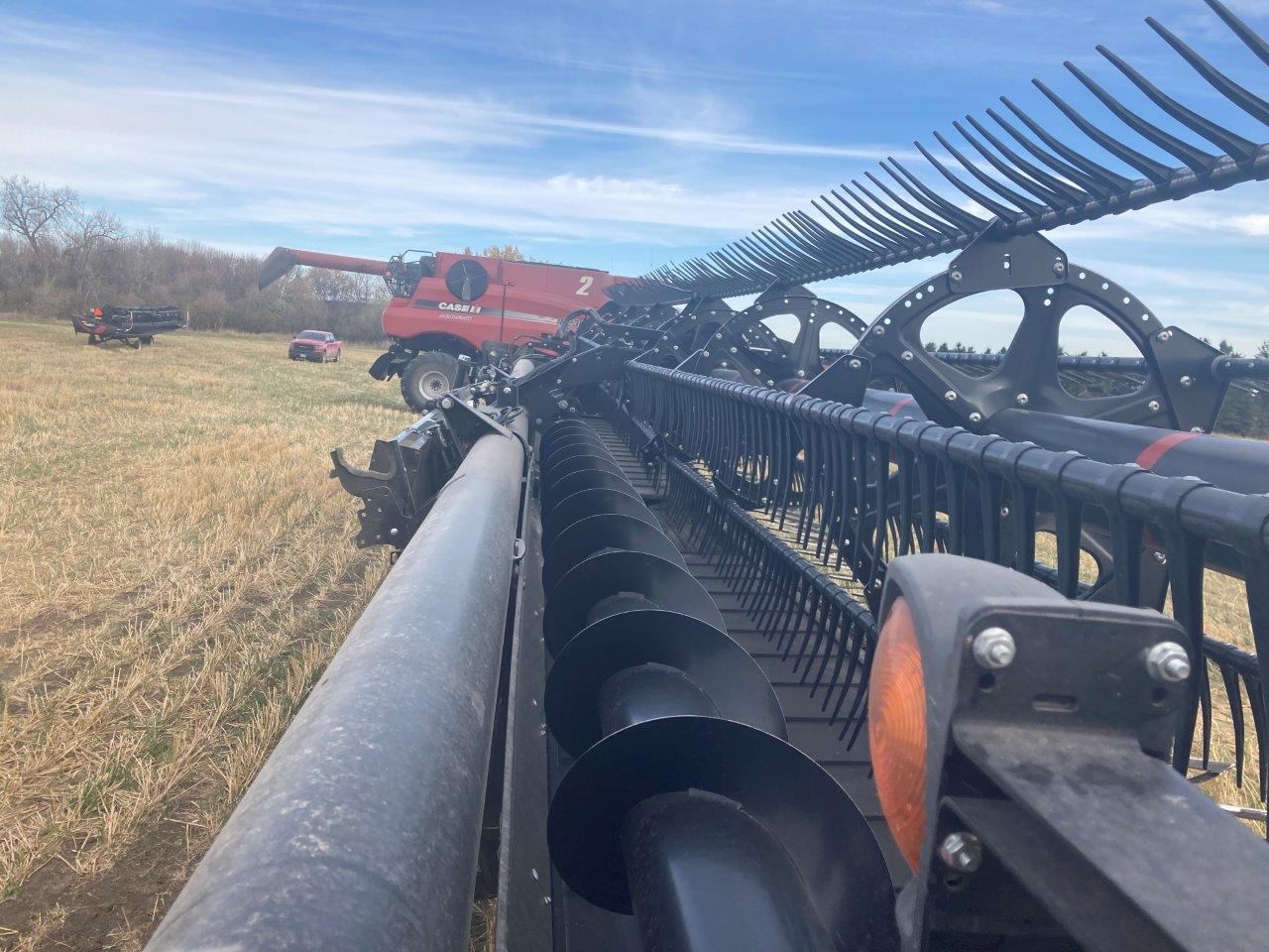 2018 MacDon FD140 Header Combine