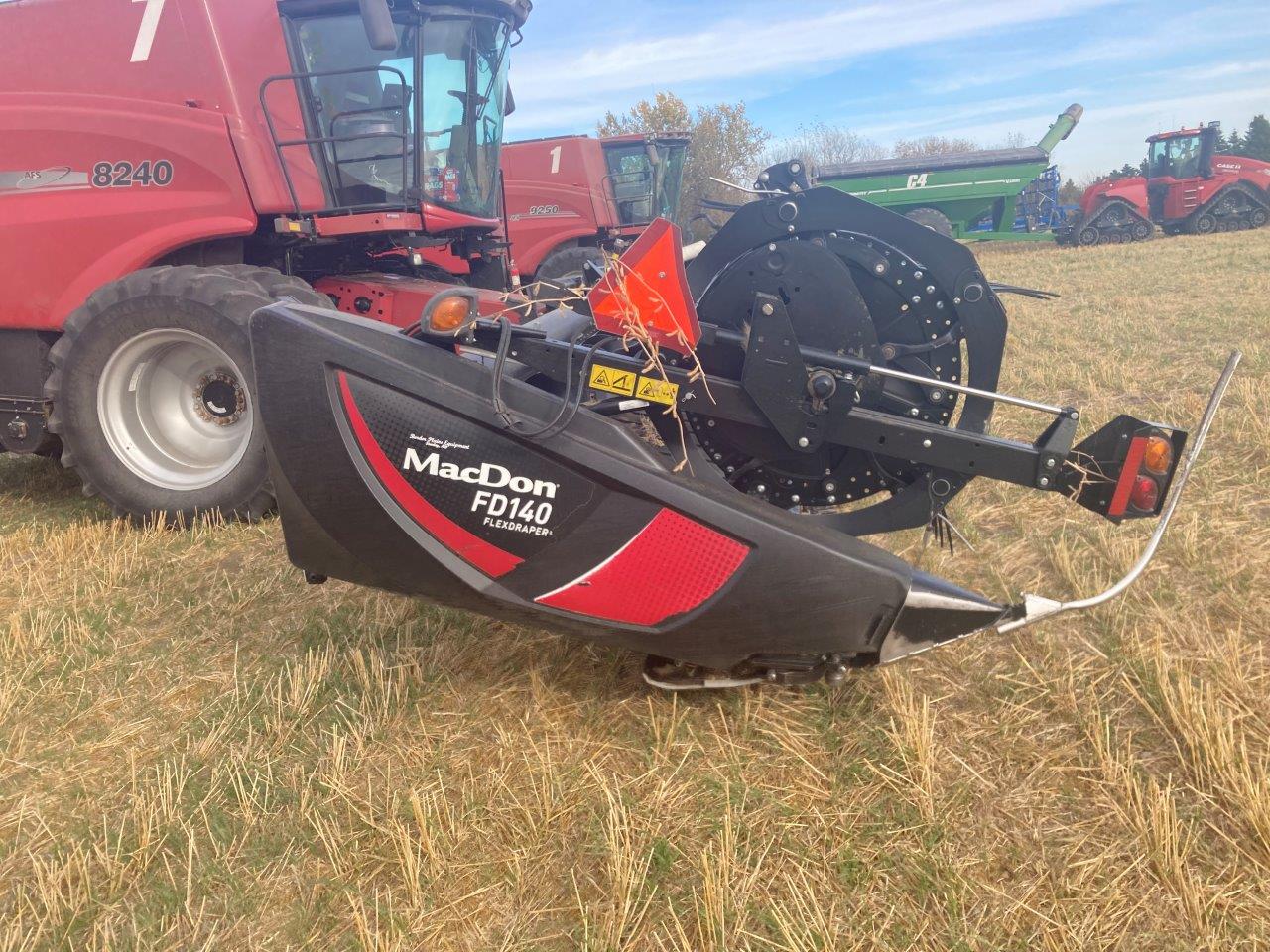 2018 MacDon FD140 Header Combine