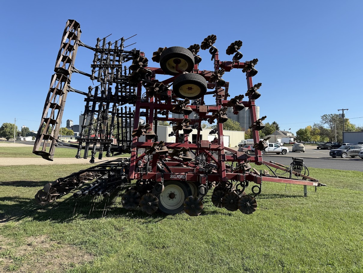 2011 Salford 570RTS Vertical Tillage