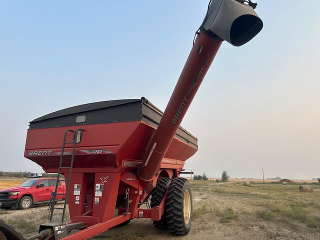 2011 Brent 1282 Grain Cart