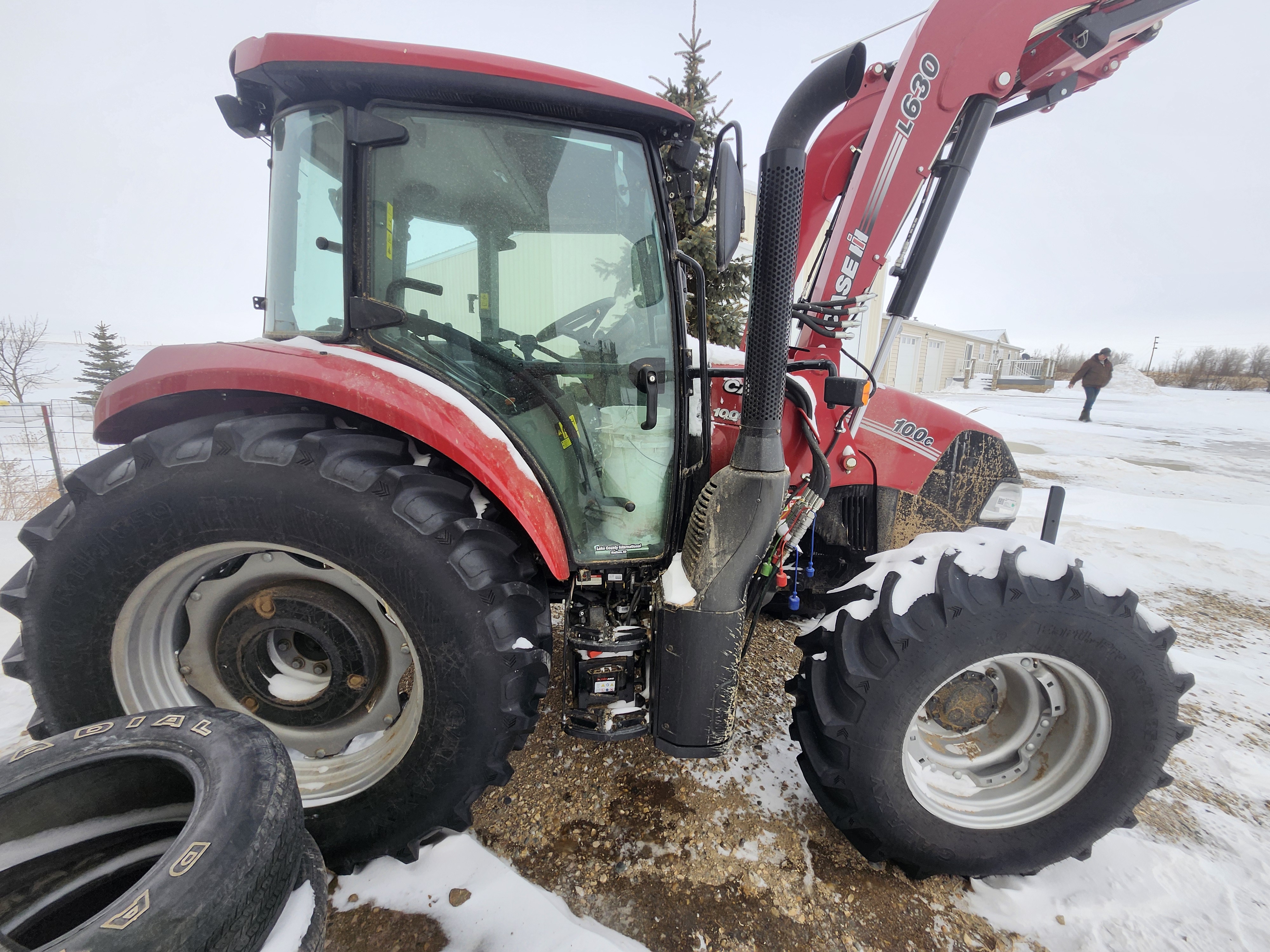 2024 Case IH FARM100C Tractor