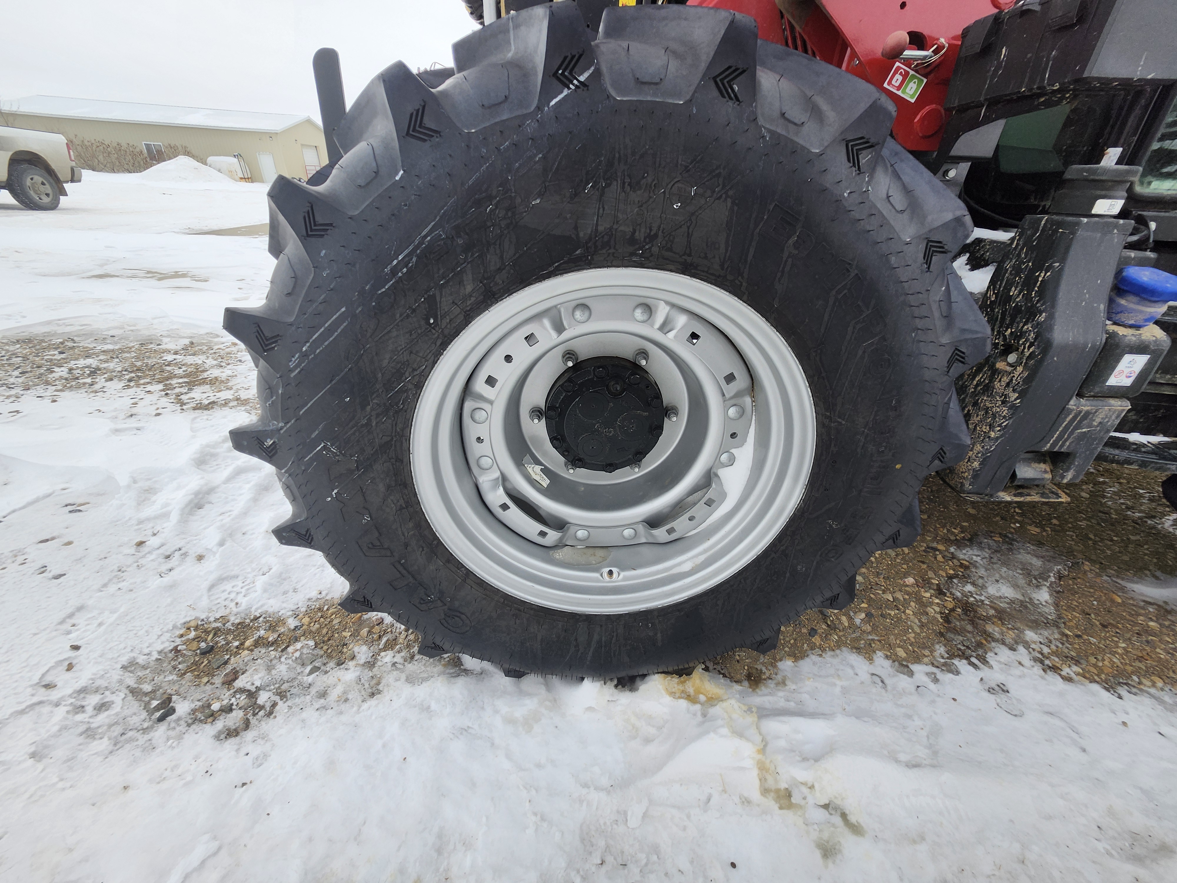 2024 Case IH FARM100C Tractor