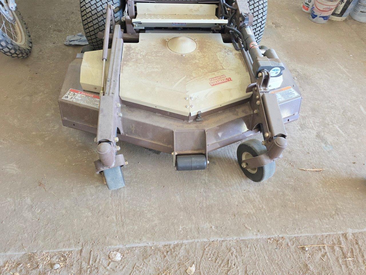 2024 Grasshopper 3552 Mower Deck