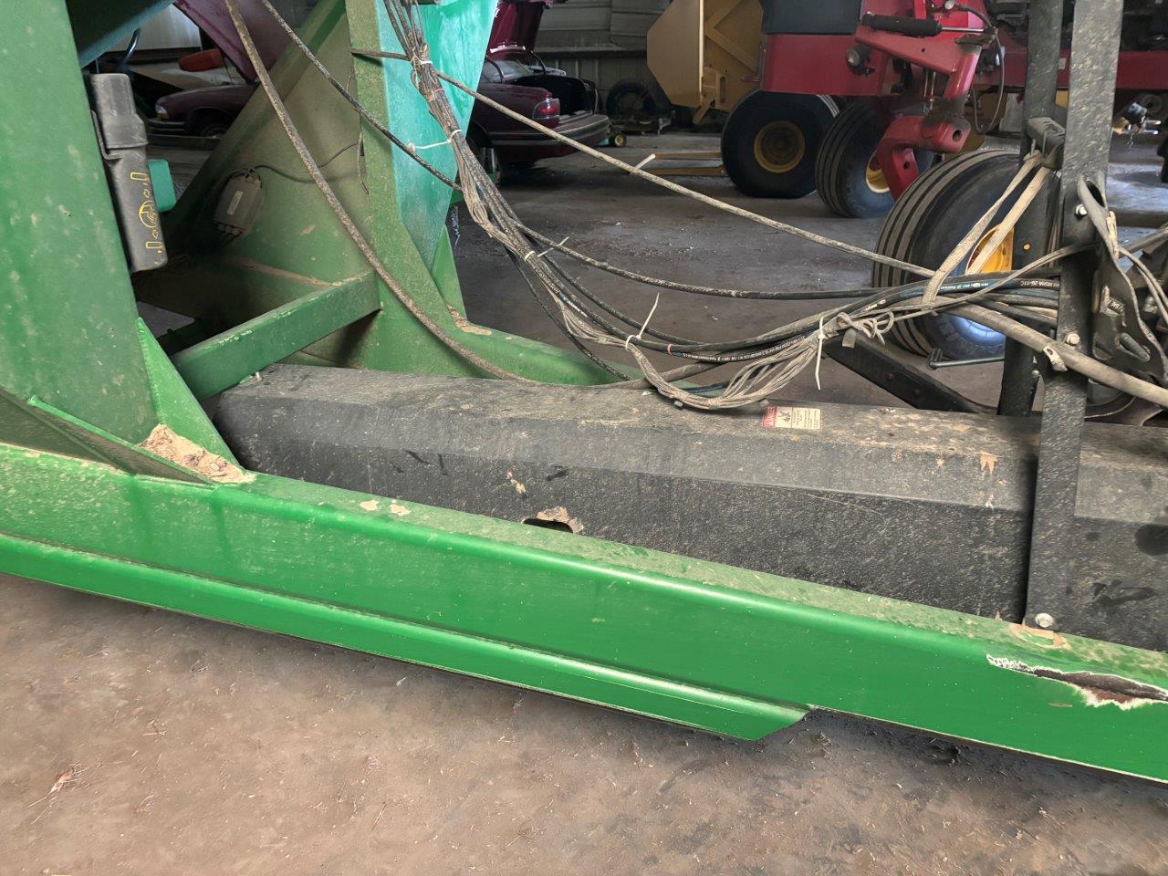 2013 J&M 1401-22 Grain Cart