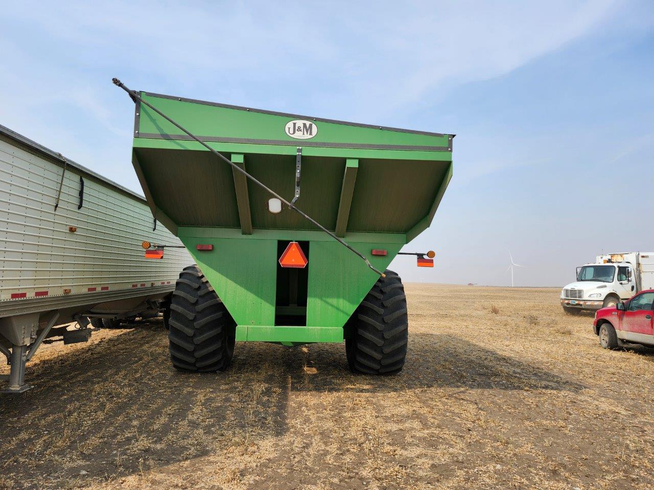 2012 J&M 1050-20S Grain Cart