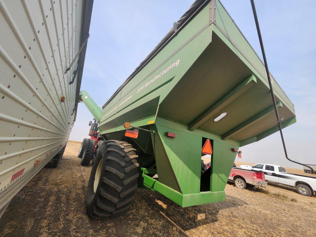 2012 J&M 1050-20S Grain Cart