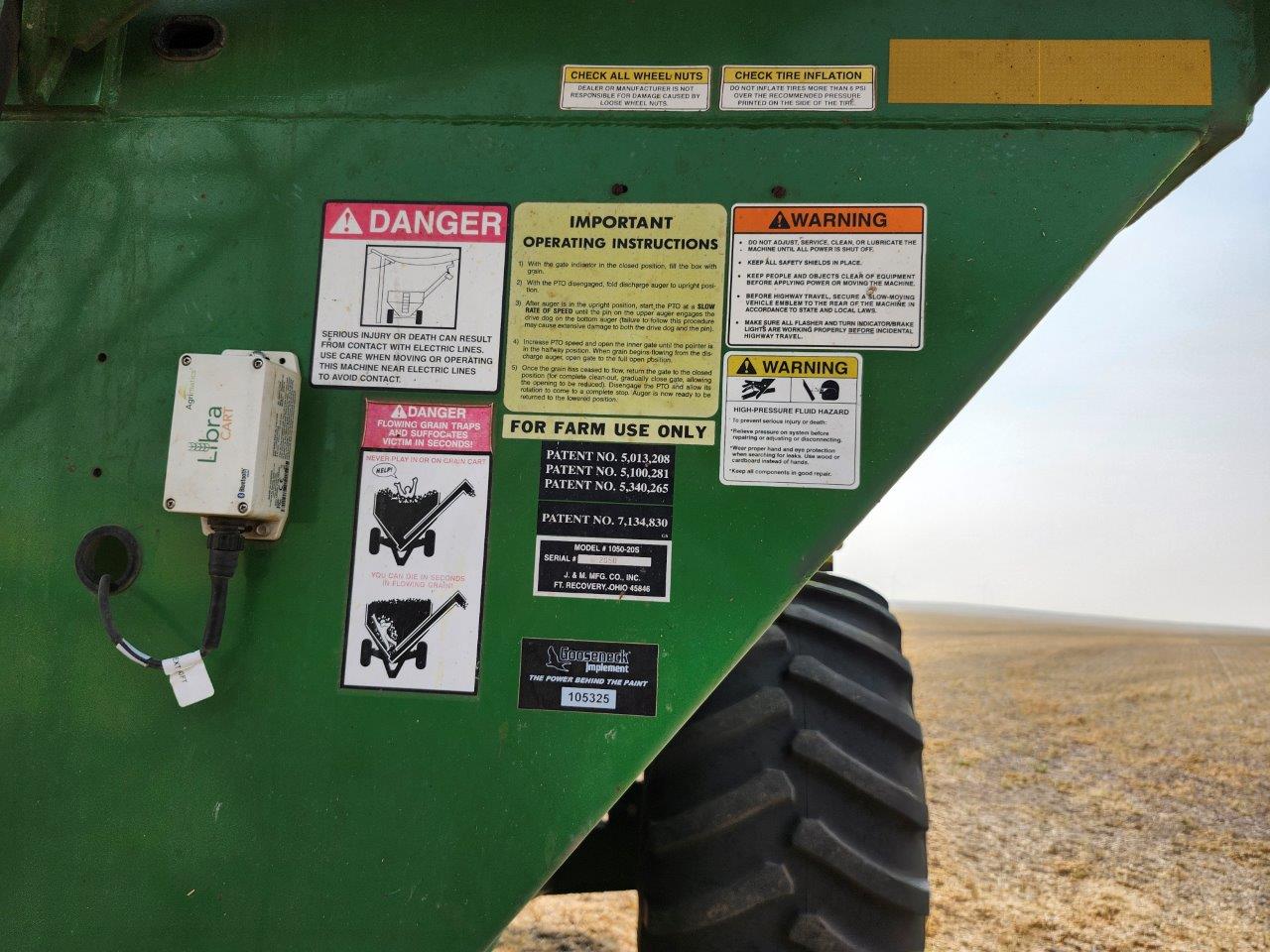 2012 J&M 1050-20S Grain Cart