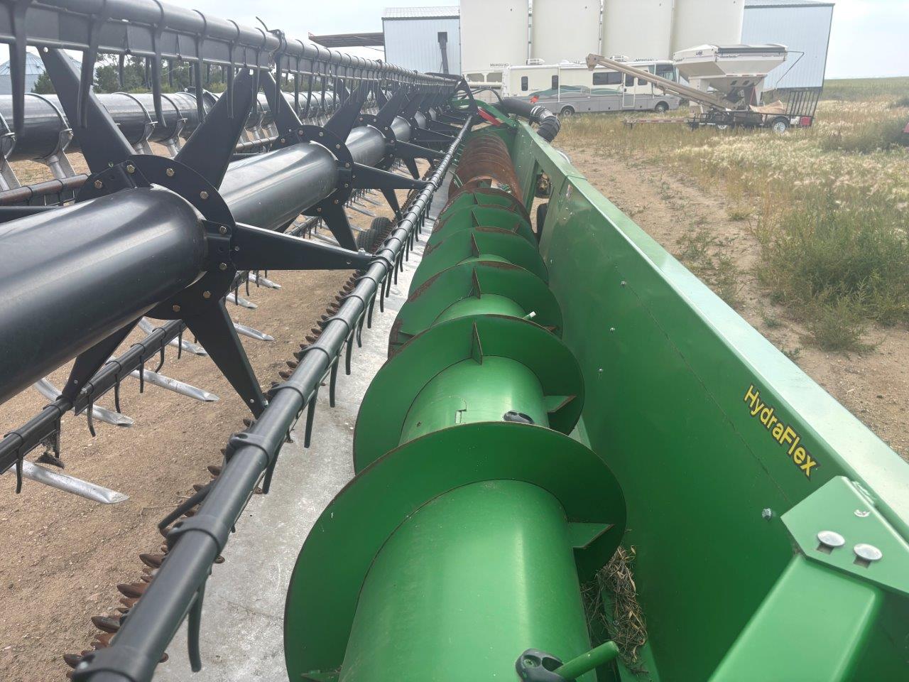 2020 John Deere 635F Header Rigid