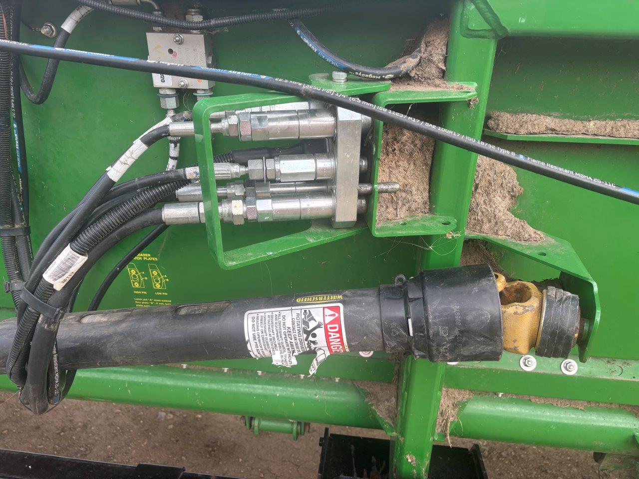 2020 John Deere 635F Header Rigid