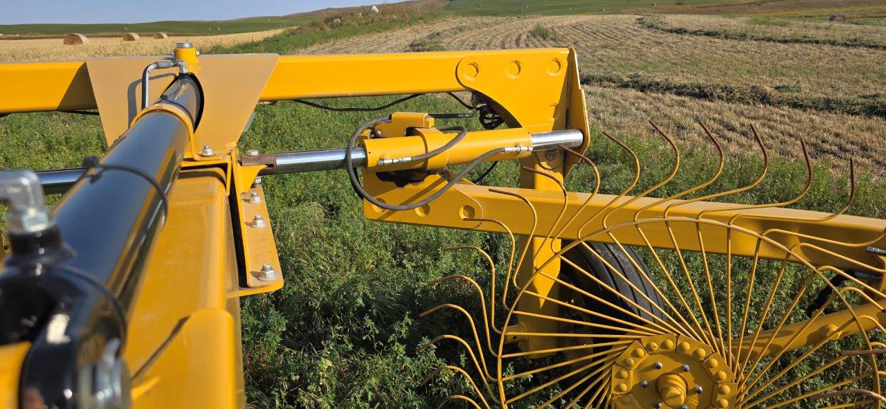 2021 Vermeer VR1428 Rake