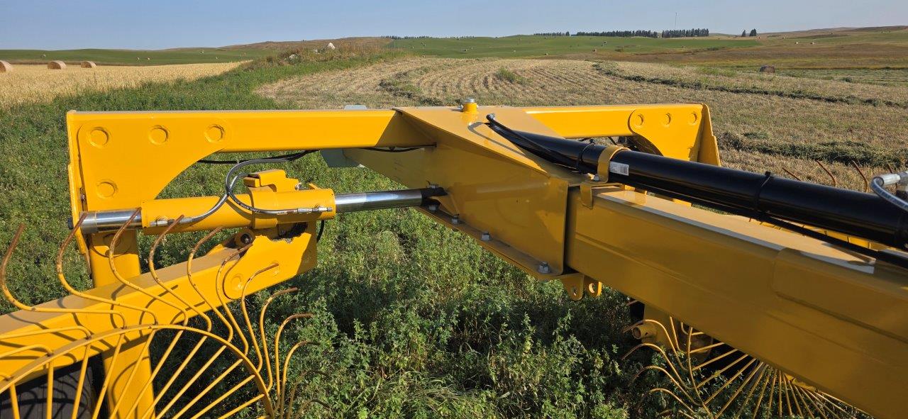 2021 Vermeer VR1428 Rake