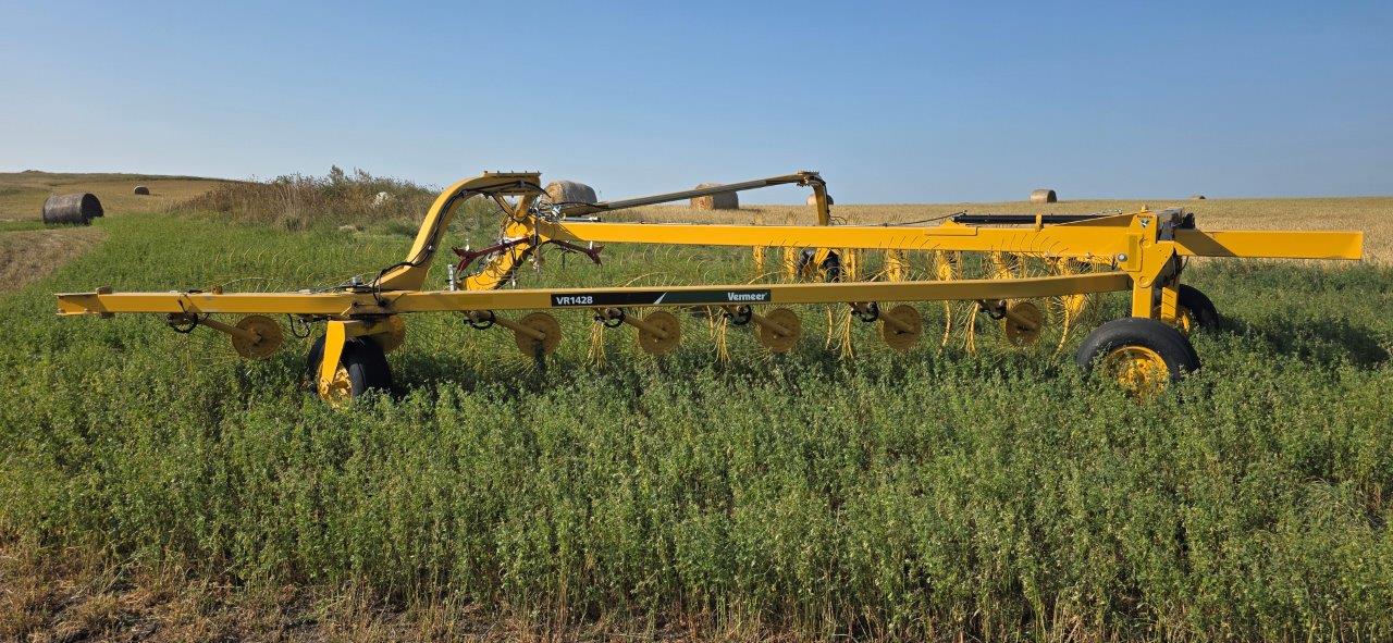 2021 Vermeer VR1428 Rake