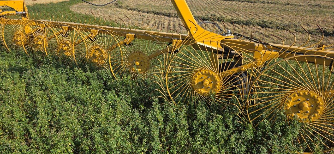 2021 Vermeer VR1428 Rake