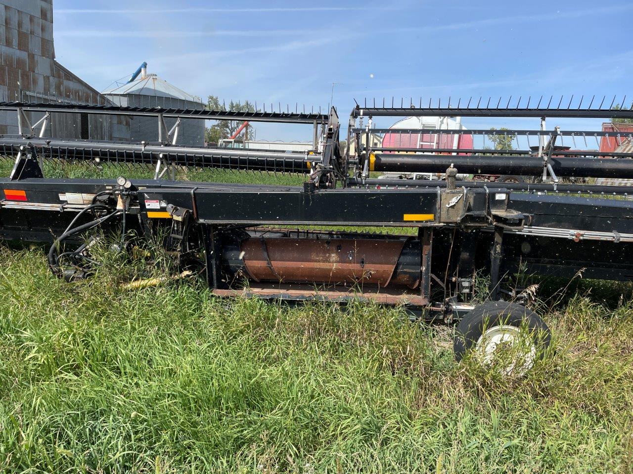 2009 Honey Bee SP40 Header Draper