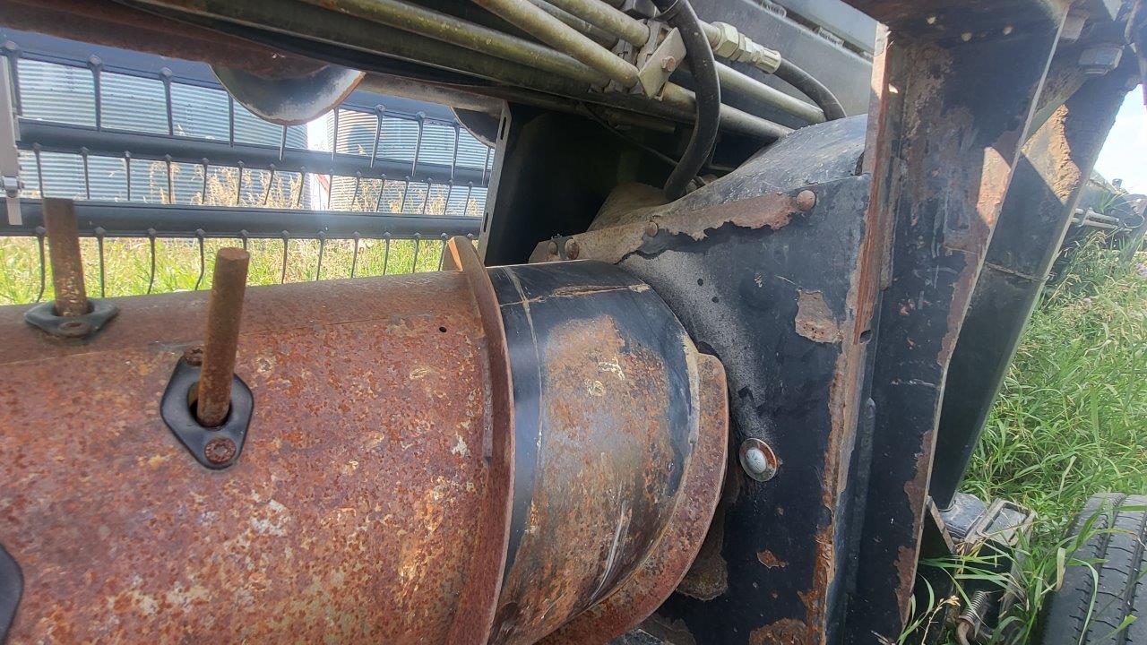 2009 Honey Bee SP40 Header Draper