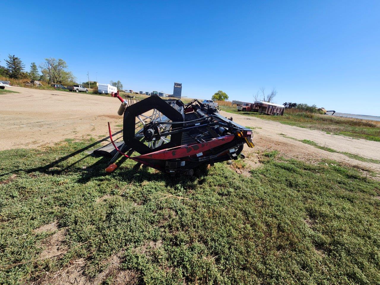 2009 Honey Bee SP40 Header Draper