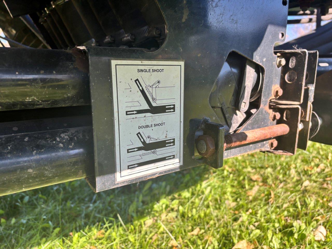 2010 New Holland P2050 Air Drill