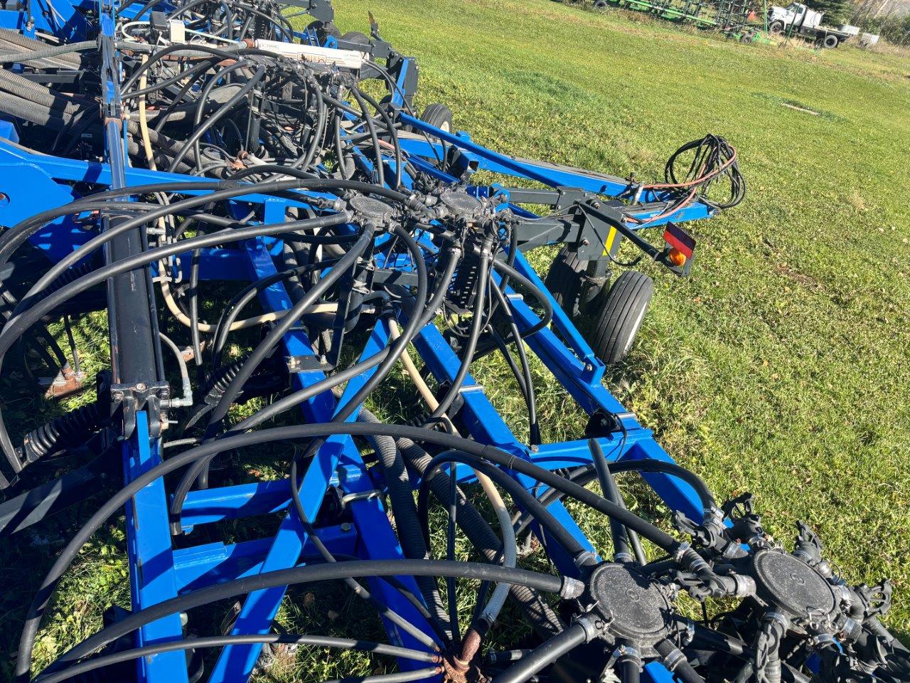 2010 New Holland P2050 Air Drill