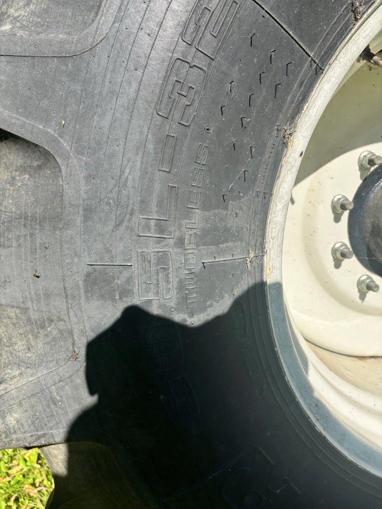 2010 New Holland P2050 Air Drill