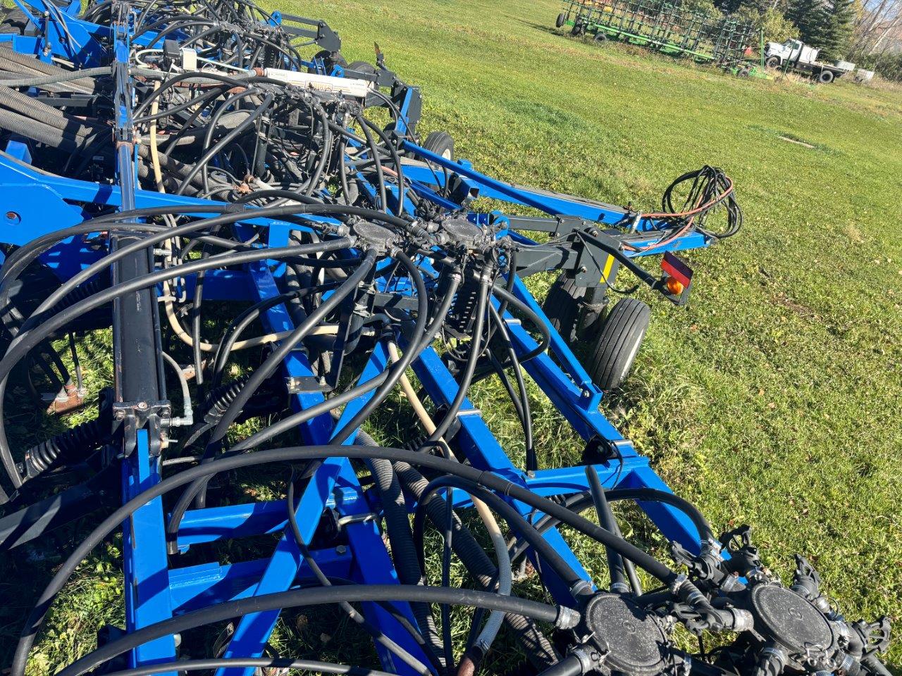 2010 New Holland P2050 Air Drill