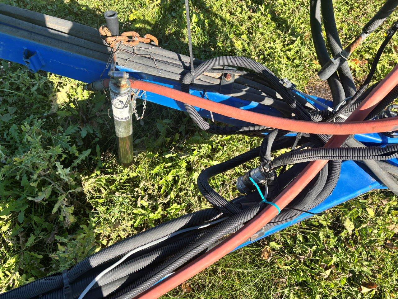 2010 New Holland P2050 Air Drill