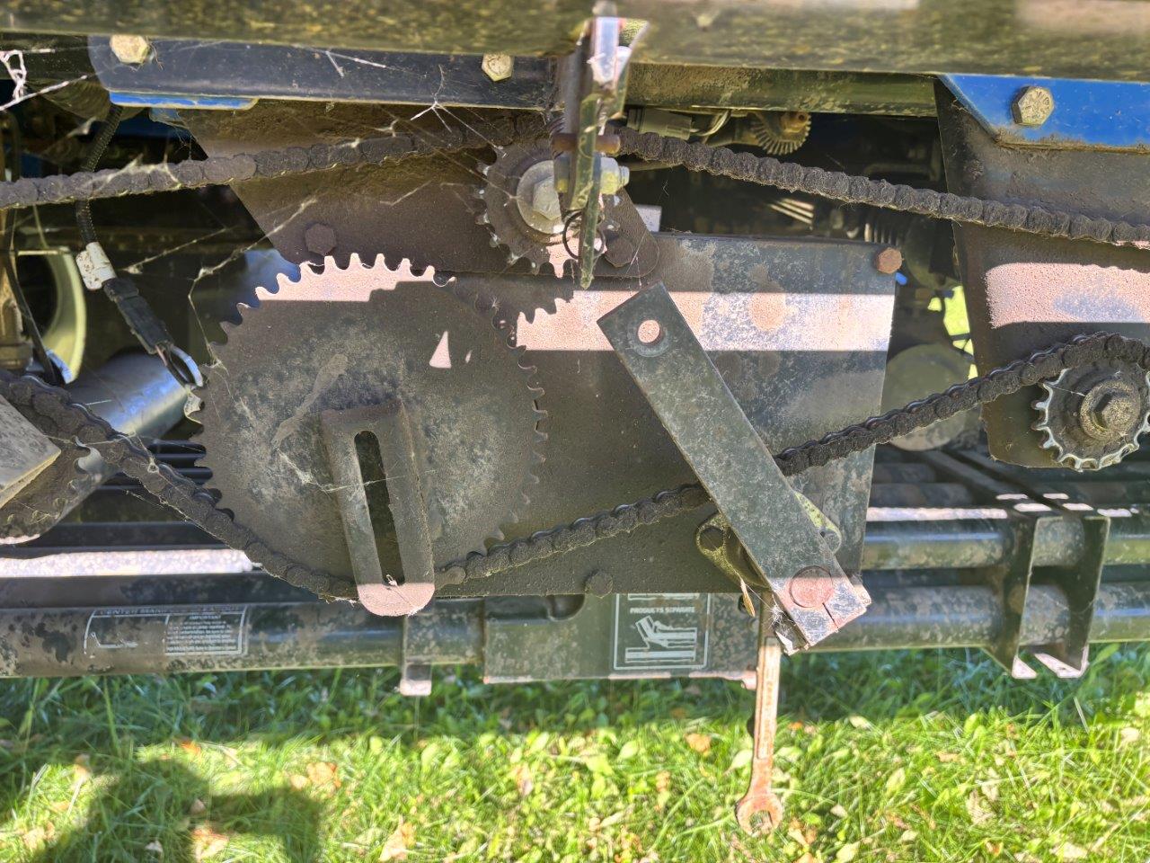 2010 New Holland P2050 Air Drill