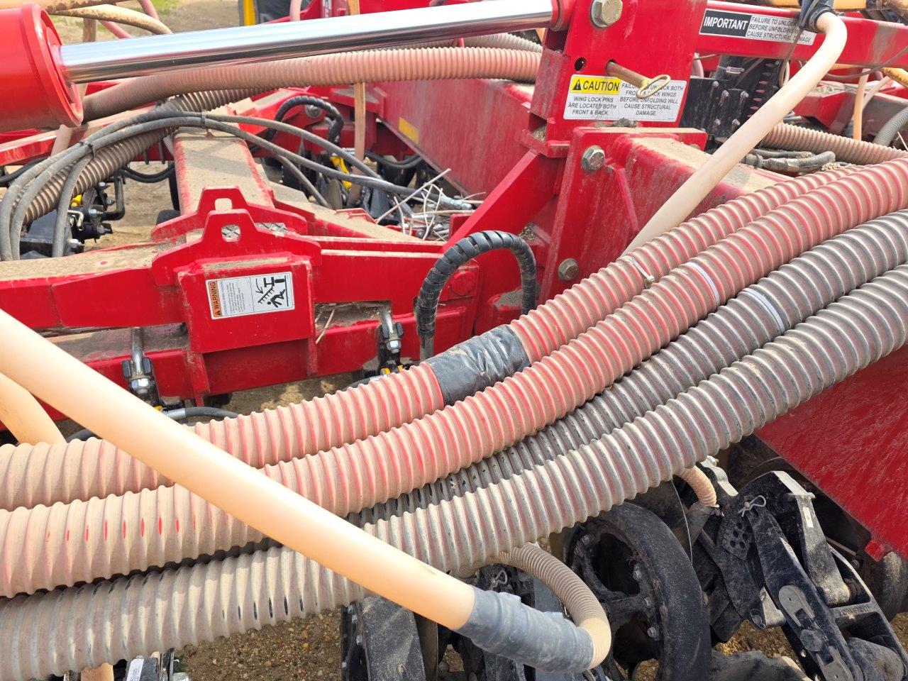 2023 Bourgault 3720-60/9950 Drill/Coulter