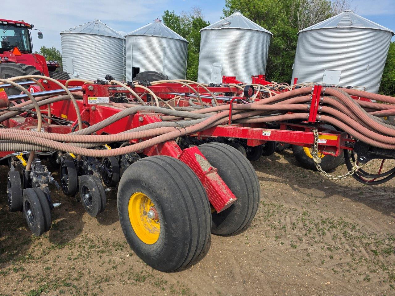 2023 Bourgault 3720-60/9950 Drill/Coulter