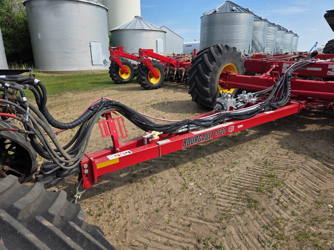 2023 Bourgault 3720-60/9950 Drill/Coulter