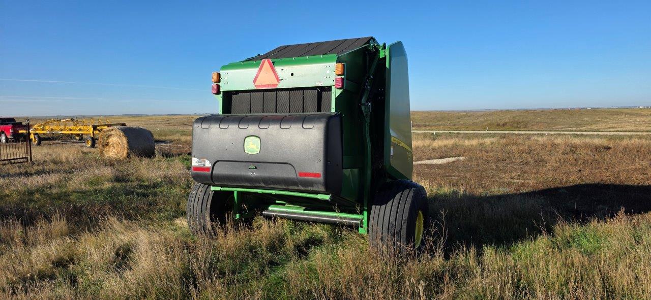 2019 John Deere 560M Baler/Round