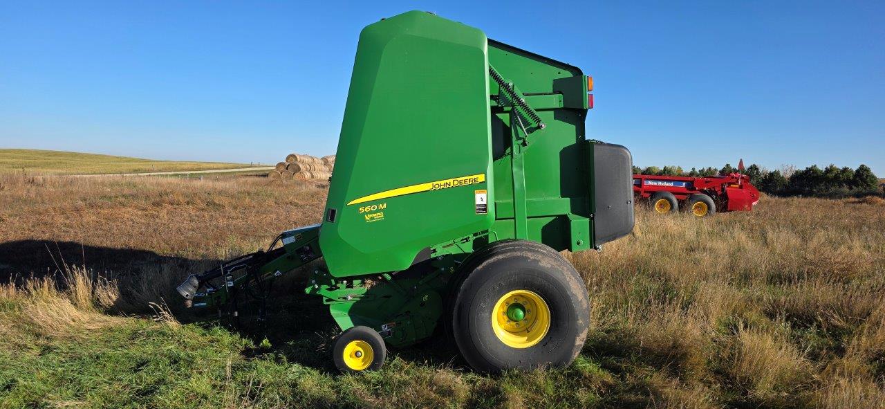 2019 John Deere 560M Baler/Round