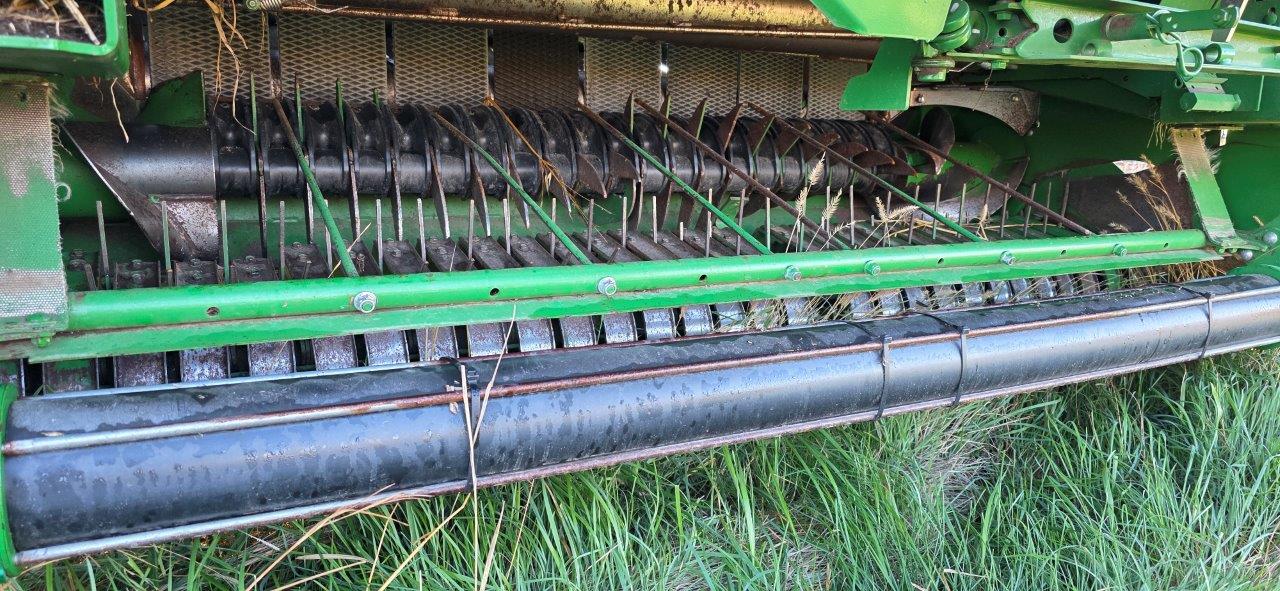 2019 John Deere 560M Baler/Round