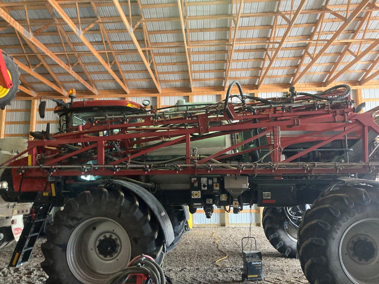 2015 Case IH Patriot 4440 Sprayer/High Clearance