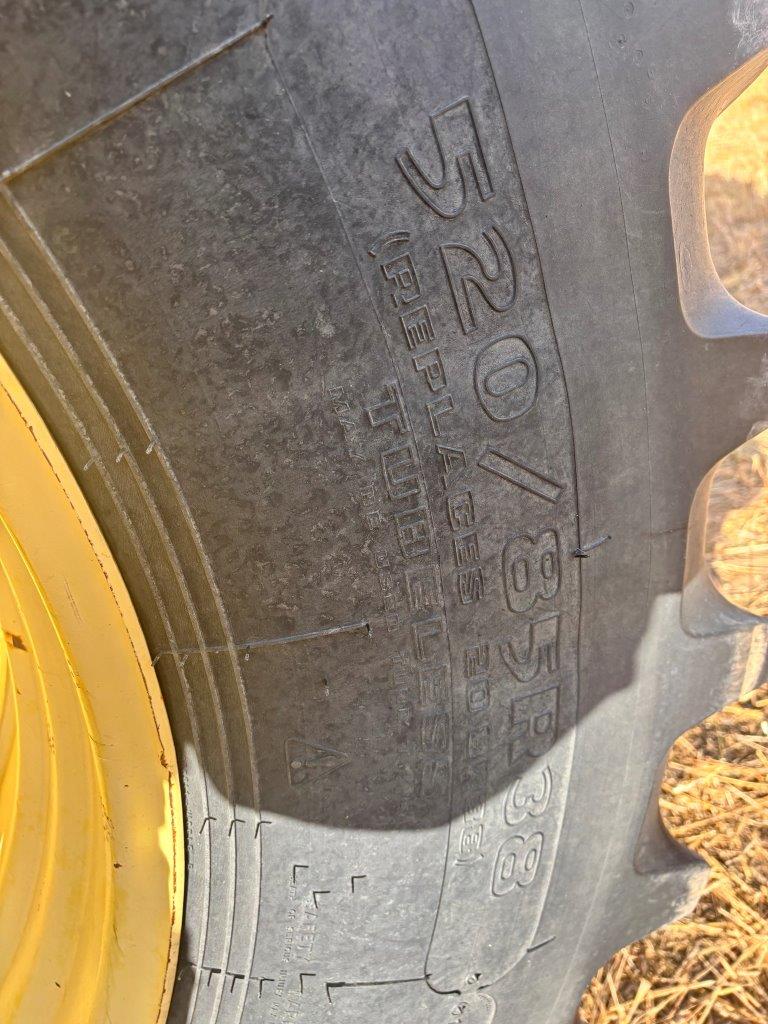 2009 John Deere 1895 Air Seeder