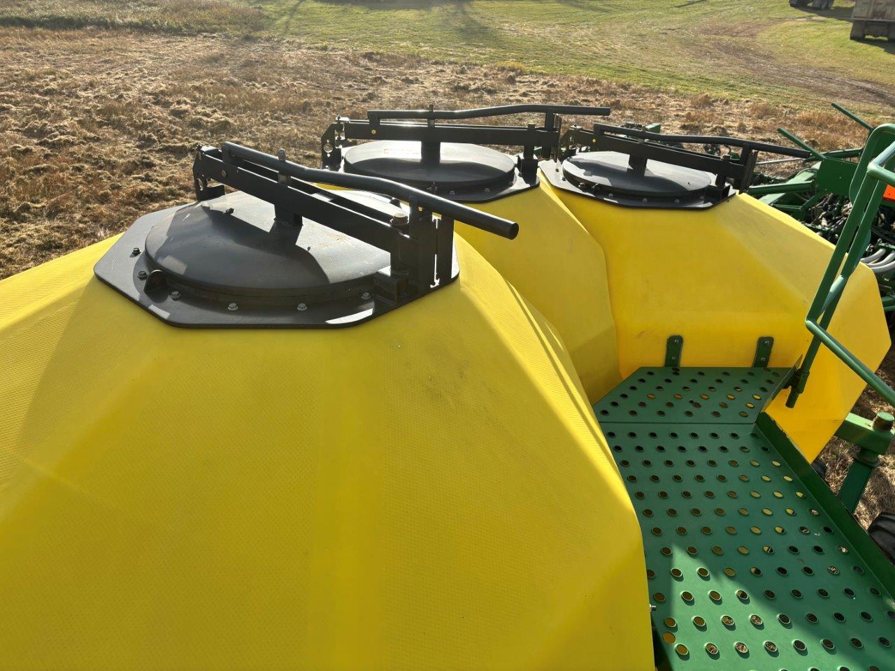 2009 John Deere 1895 Air Seeder