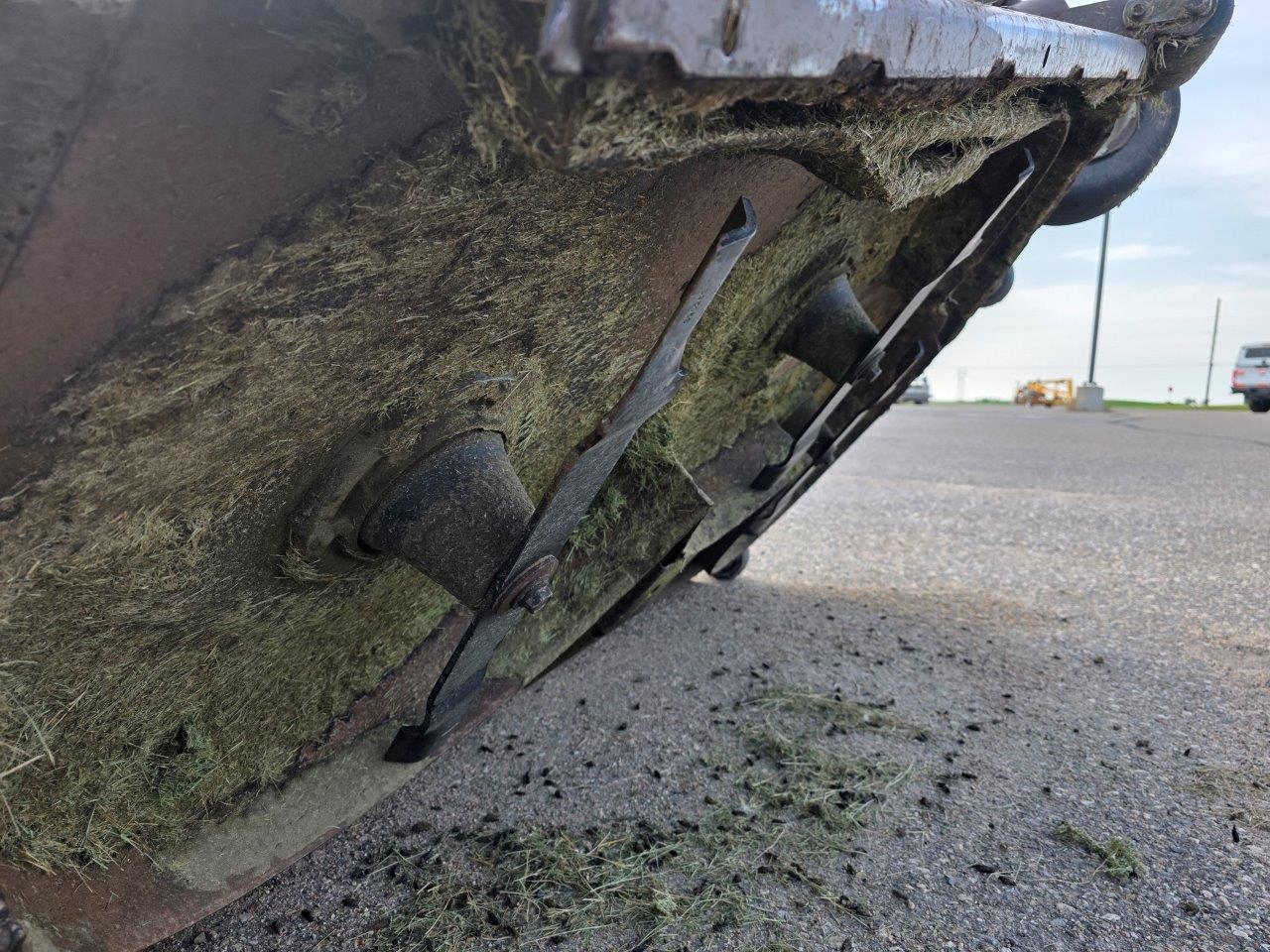 2013 Grasshopper 930D Lawn Tractor