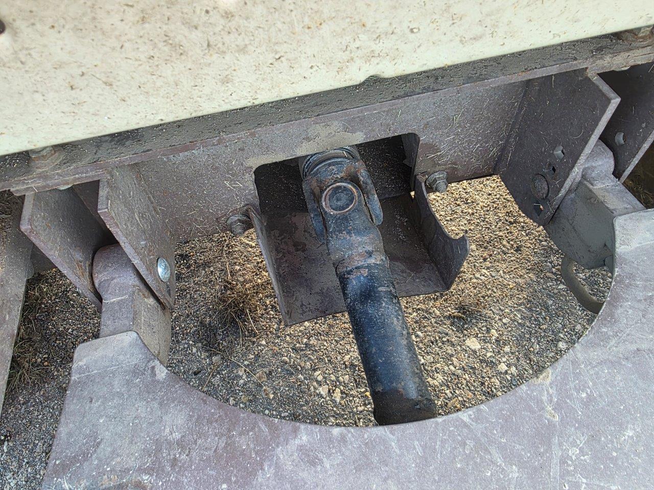 2013 Grasshopper 930D Lawn Tractor