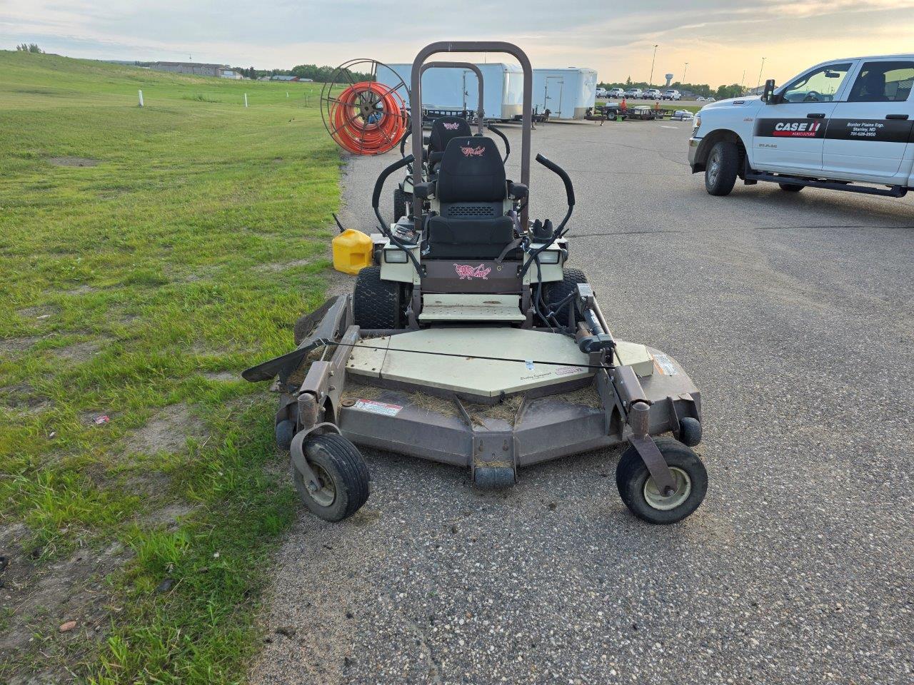 2013 Grasshopper 930D Lawn Tractor