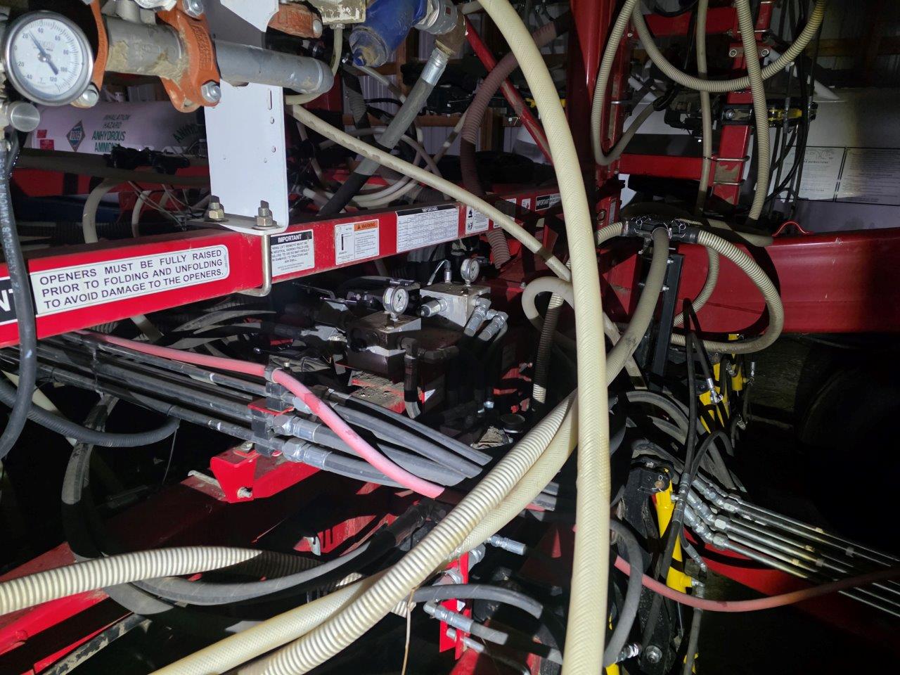 2021 Bourgault 3720/8550 Drill/Cart