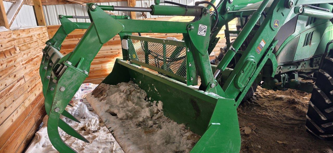 2022 John Deere 6175M Cab Tractor