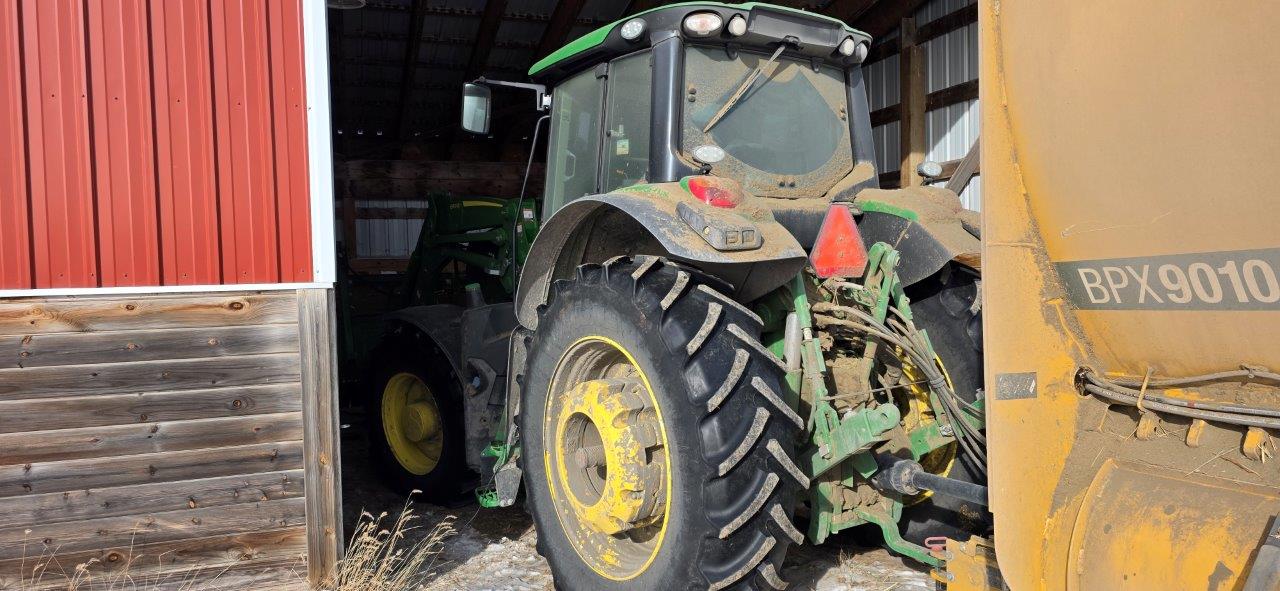 2022 John Deere 6175M Cab Tractor