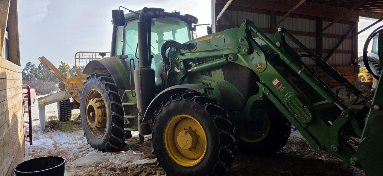 2022 John Deere 6175M Cab Tractor