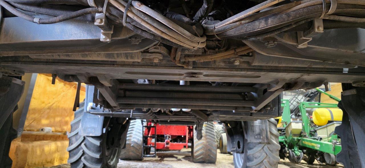 2019 RoGator RG1300C Sprayer/High Clearance