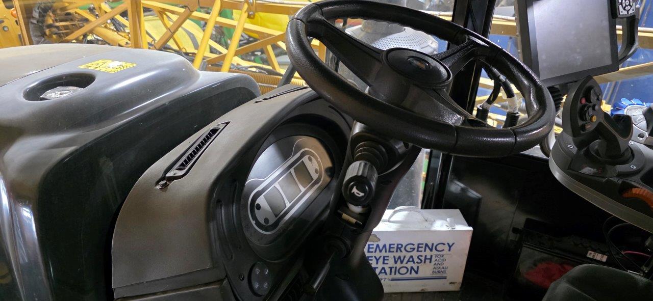 2019 RoGator RG1300C Sprayer/High Clearance