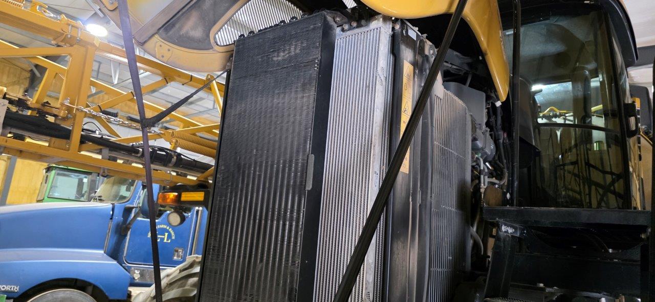 2019 RoGator RG1300C Sprayer/High Clearance